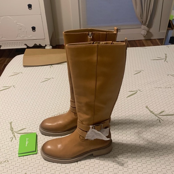 Brand New. Never worn. Sam Eldeman Boots - Picture 3 of 6